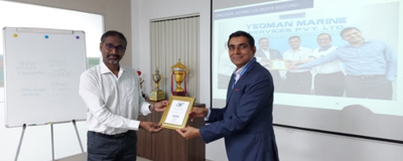 Mr. Dhananjay Mishra CMD of YMPL Presented Memento to Mr. G.S. Selwyn MD of MTU( India)